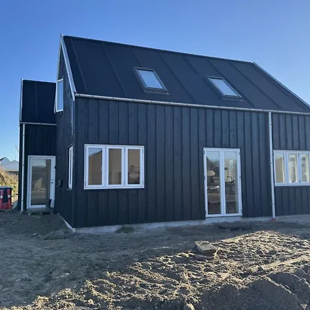 Holiday home Spase - 450m From The Sea By Interhome Lokken