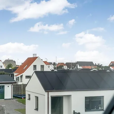 Spase - 450m From The Sea By Interhome