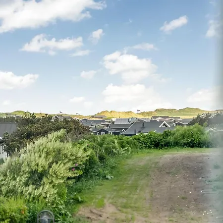 Spase - 450m From The Sea By Interhome *